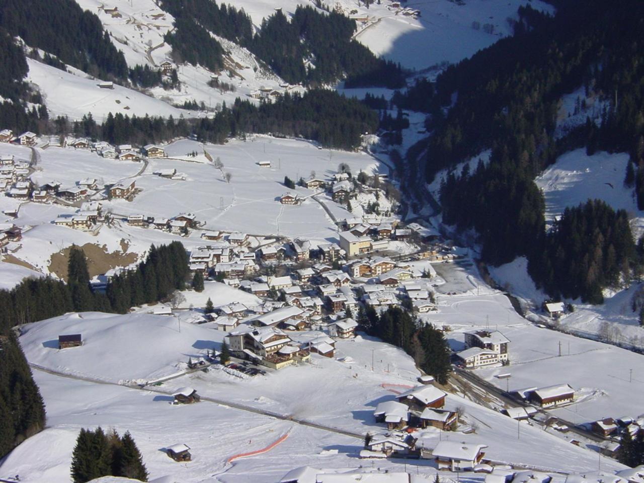 Gast- Und Ferienhof Christler ทักซ์ ภายนอก รูปภาพ